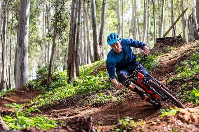 Mountainbiken im Bike-Park in der Nähe von Wolfratshausen